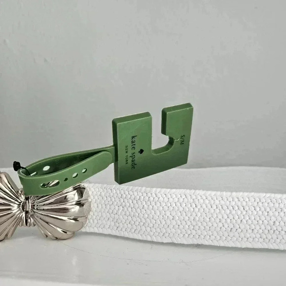 NWT Kate Spade seashell clasp belt- s/m - Picture 2 of 3